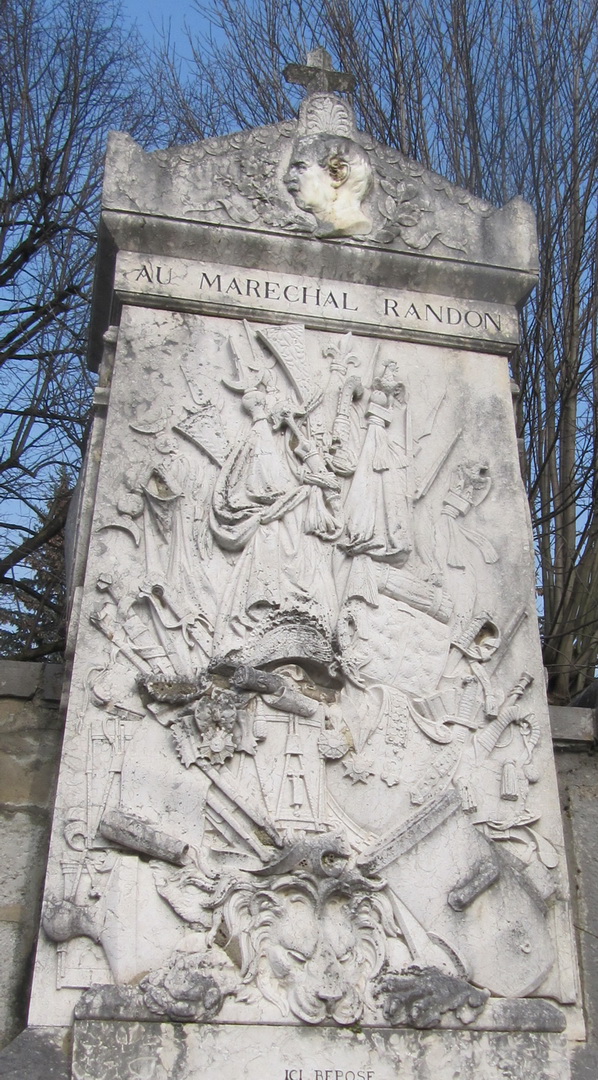 Monument funéraire du Maréchal Randon